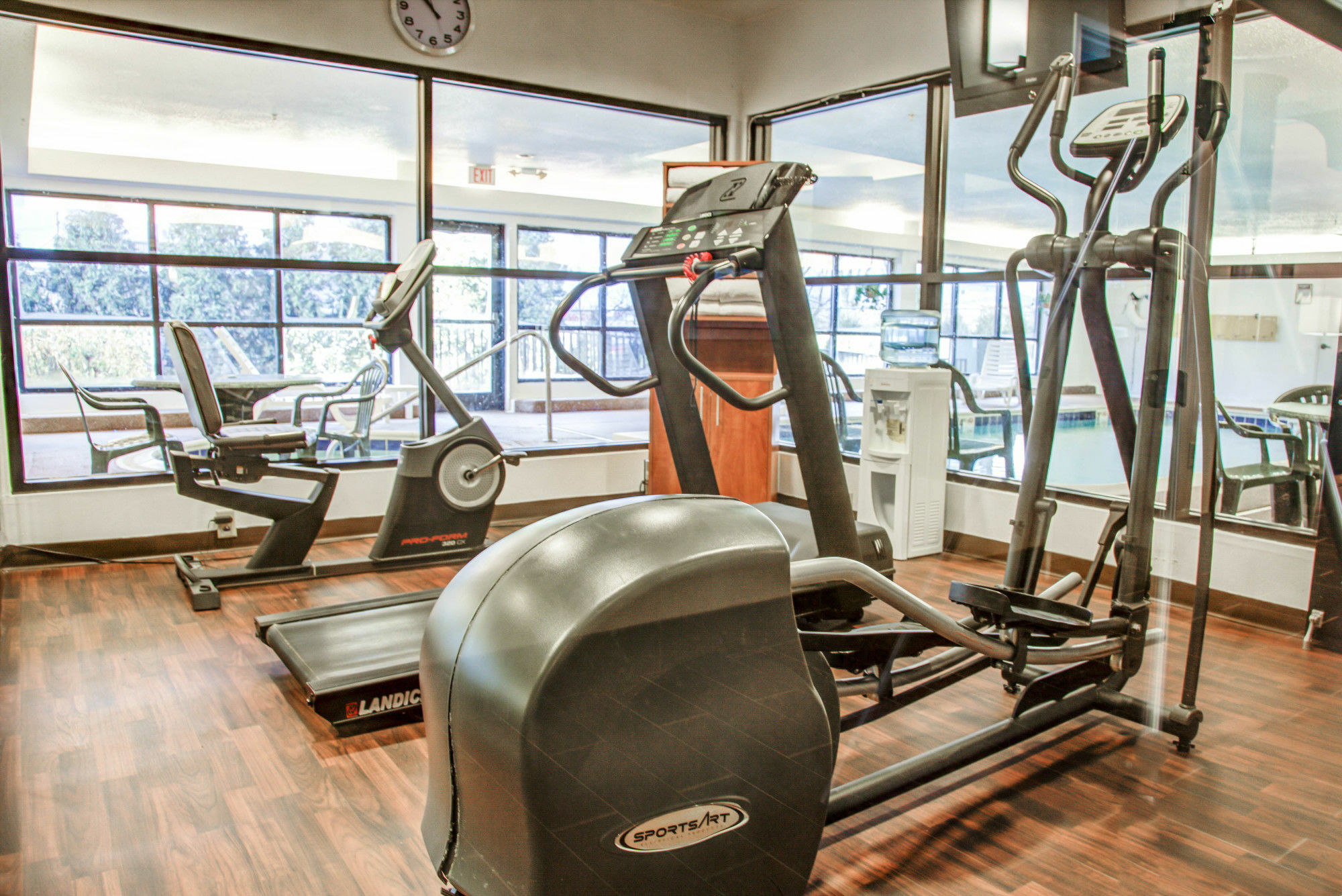 Comfort Suites Lombard - Addison Bagian luar foto