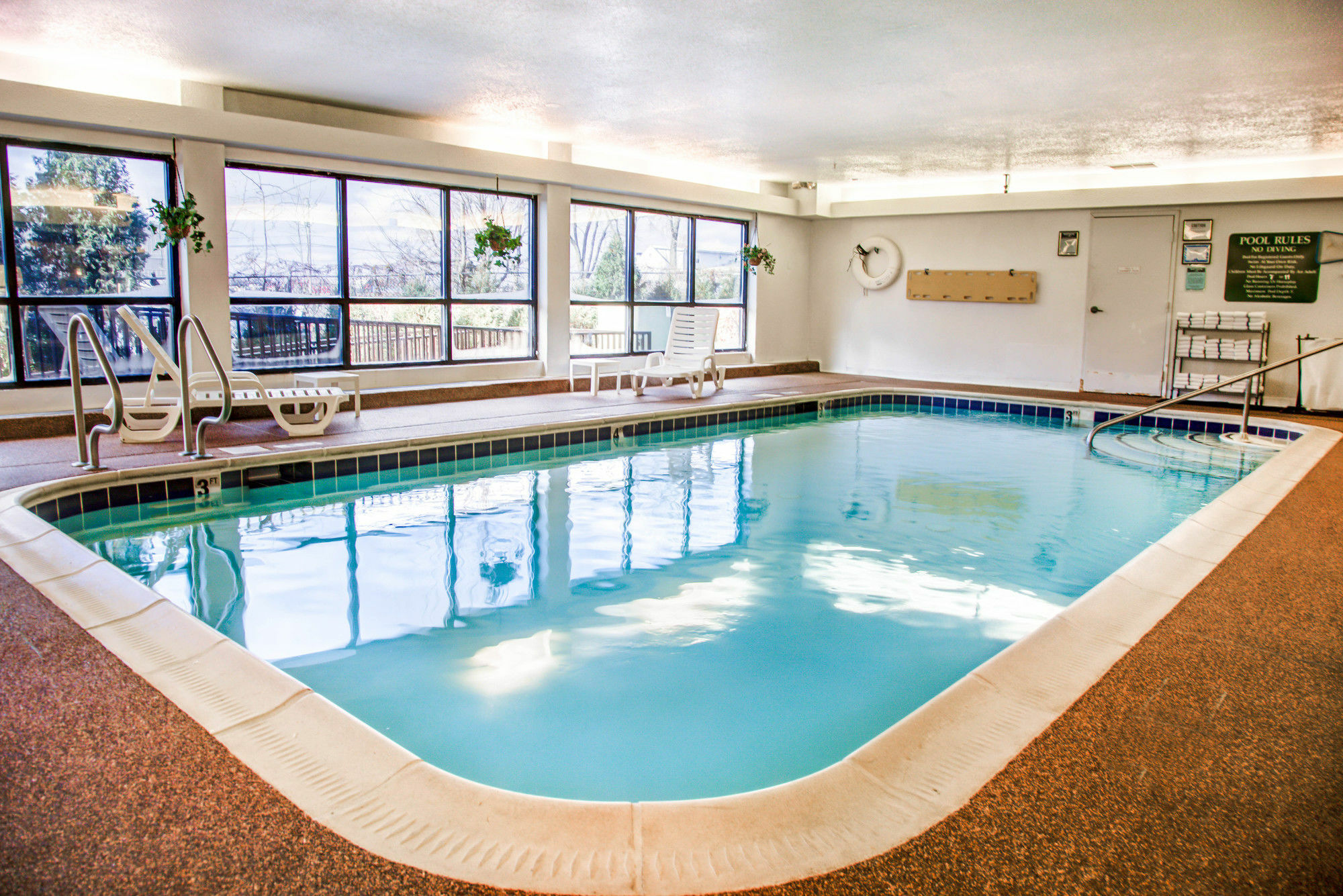 Comfort Suites Lombard - Addison Bagian luar foto